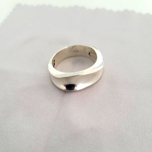 Size 6 Sterling Silver Ring